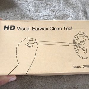 Visual earwax cleaning tool